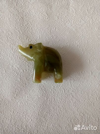 Слоник из оникса