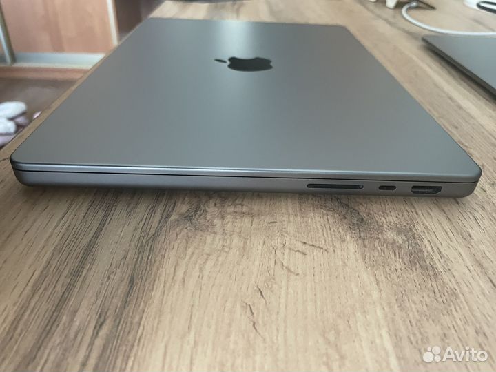 Apple macbook pro 14 m1 pro 16gb 512gb