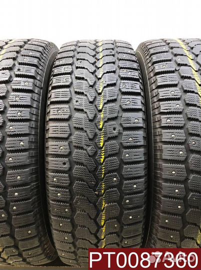 Yokohama Ice Guard F700Z 215/65 R16 98H