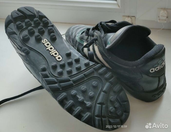 Кроссовки Adidas