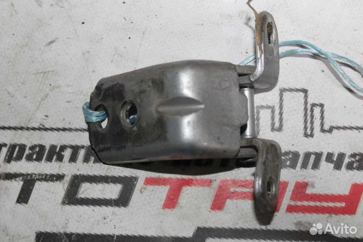 Петля двери nissan infiniti G25 G35 G37 patrol Q40 QX50 QX56 QX80 skyline skyline crossover CKV36 J5