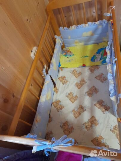 Детская кроватка