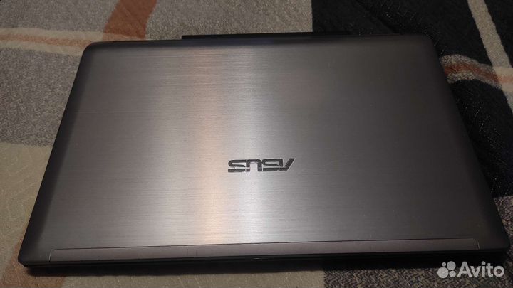 Ноутбук Asus N53SV, i7-2670QM