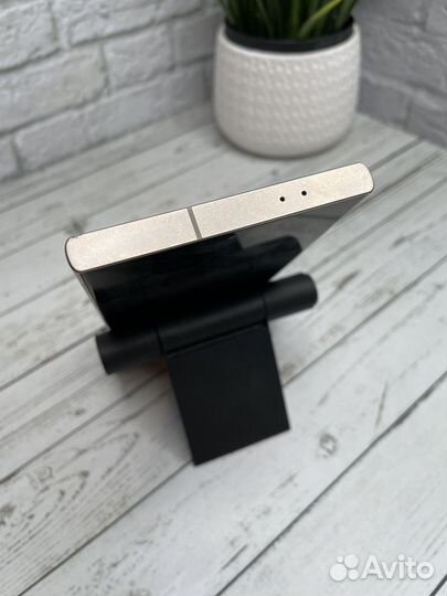 Samsung Galaxy S24 Ultra, 12/512 ГБ