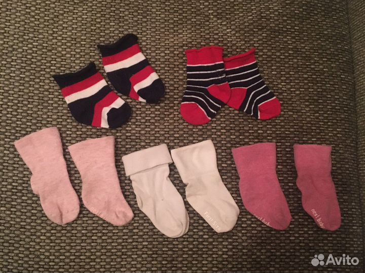 Детские шапочки и носочки