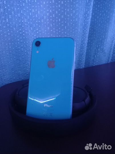 iPhone Xr, 64 ГБ
