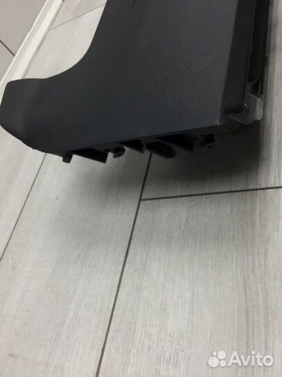 Подушка безопасности в колени Toyota Auris хэтчбек