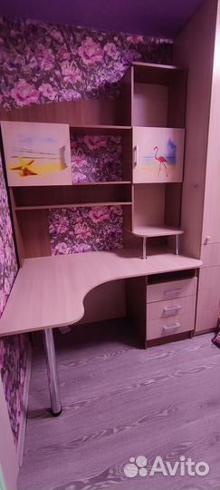 Школьный уголок