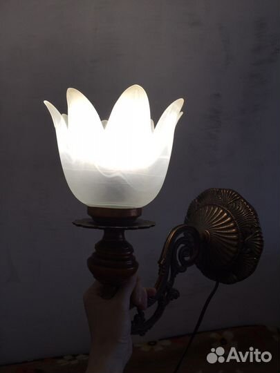 Светильник настенный