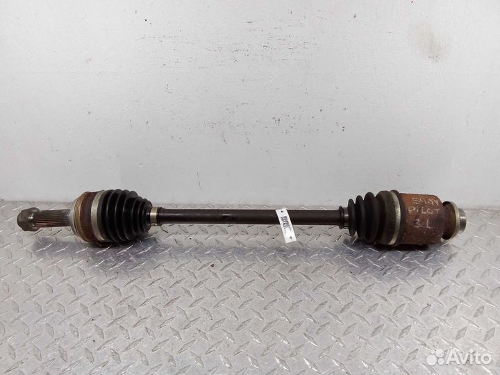 Полуось задняя левая Honda Pilot 2