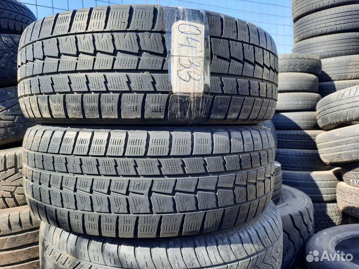 Dunlop Winter Maxx 215/65 R16 98T