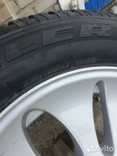 Запаска BMW X5 E53 Bridgestone 235/65 R17 104H