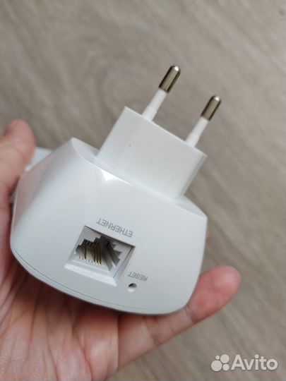 Повторитель беспроводного сигнала TP-link RE200