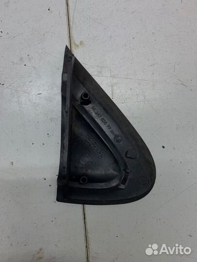 Накладка крепления зеркала передняя левая Citroen