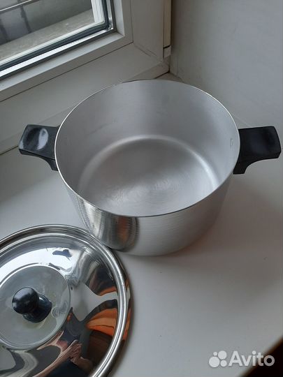 Кастрюля полированная алюминиевая новая