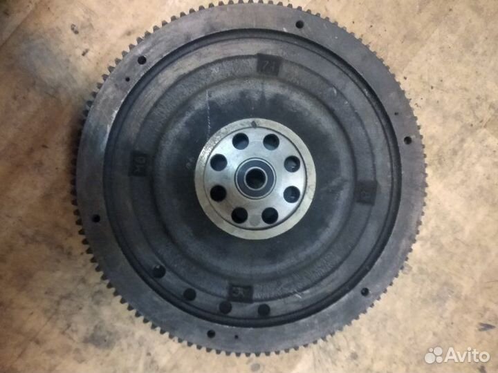 Маховик Volkswagen Passat B5