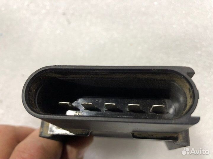 Блок управления бензонасосом Octavia (A7) Audi Q3