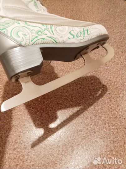 Коньки фигурные