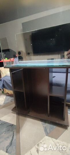 Аквариум с тумбой под ремонт