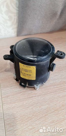 Фара противотуманная комплект