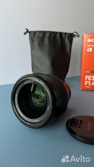 Объектив sony e 35mm