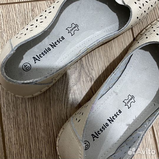 Мокасины, балетки женские кожа