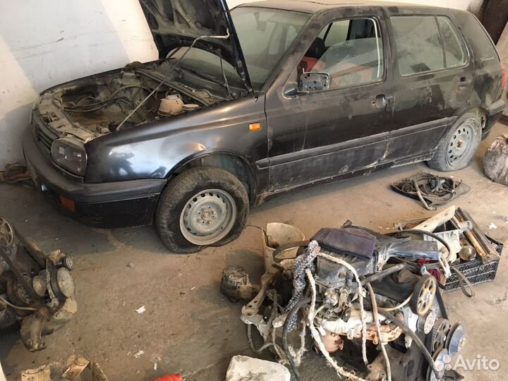 Мотор на volkswagen golf