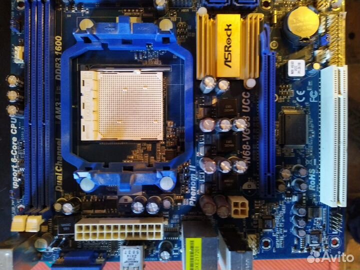 Материнская плата