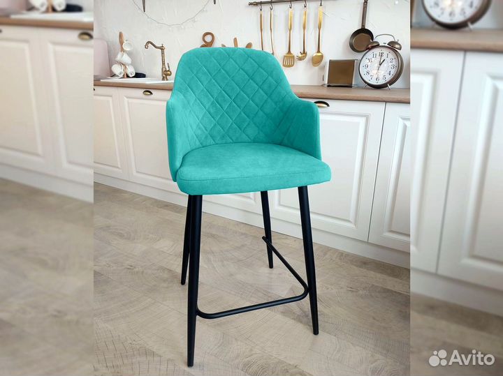 Барные кухонные стулья со спинкой велюр