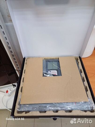 Весы напольные электронные Redmond. Новые