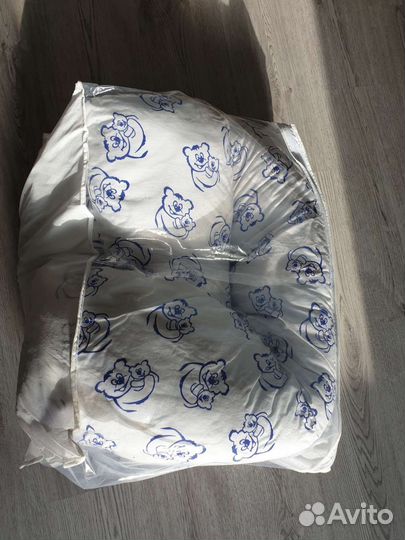 Подушка для беременных и кормящих мам новая