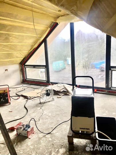 Осушитель воздуха Master DH752 bg2