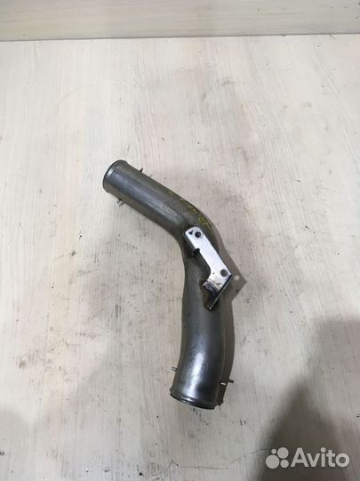 Патрубок интеркуллера Ауди A6 C5 2.7 biturbo