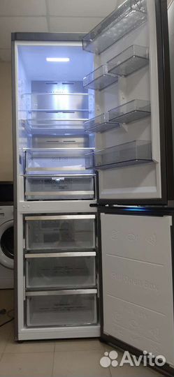 Холодильник Samsung No Frost