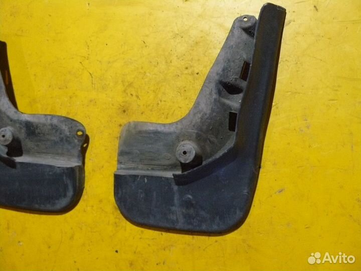 Пара задних брызговиков для Ford Focus 3 2014г