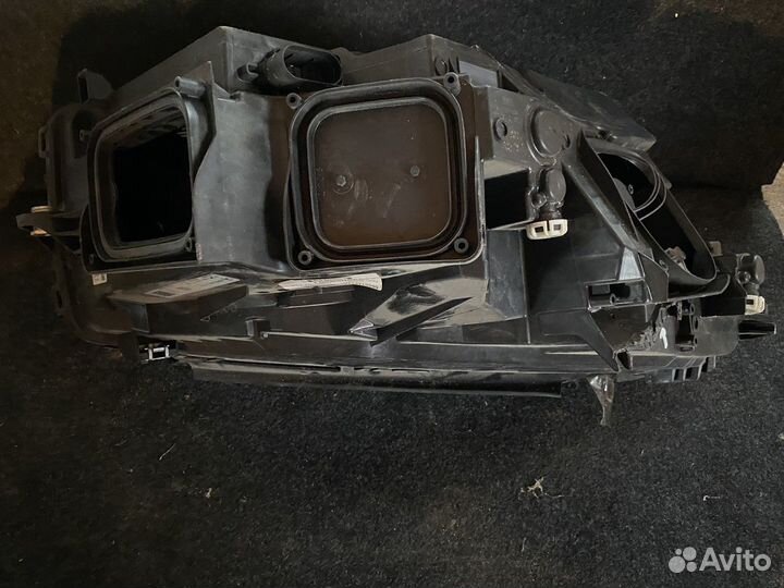 Фара передняя левая Х253 Mercedes-Benz GLC