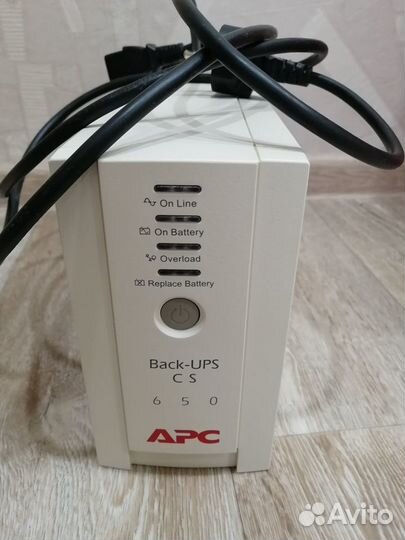 Бесперебойник ибп APC Back-Ups CS650VA (BK650EI)