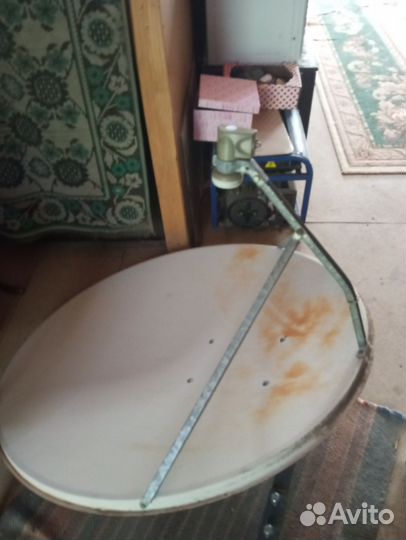 Спутниковая тарелка триколор