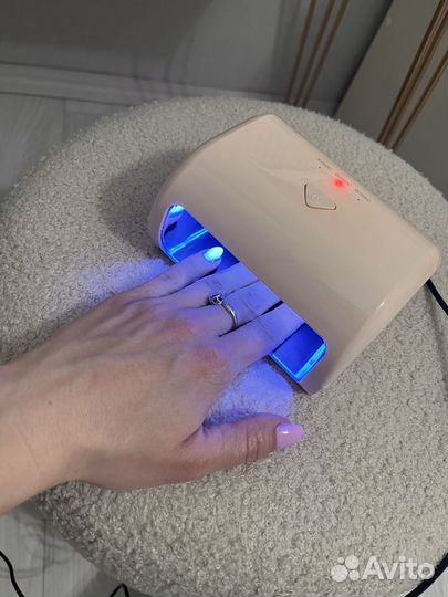 UV лампа для маникюра и педикюра