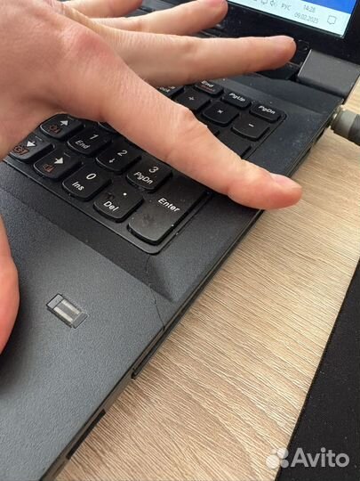 Ноутбук lenovo