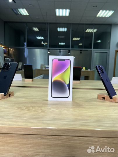 iPhone 14, 128 ГБ