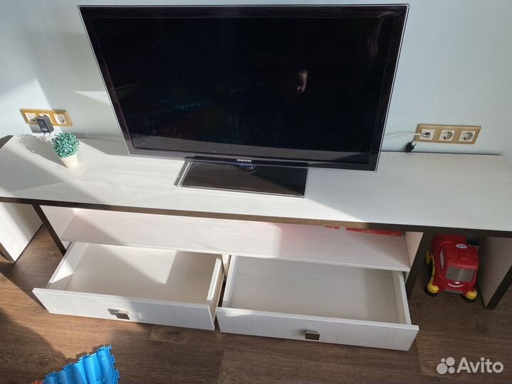 Тумба под тв качество IKEA