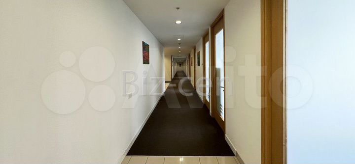 Сдам офис 696 м2 у м. Курская