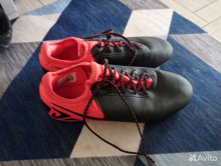 Бутсы оригинальные 36 размер