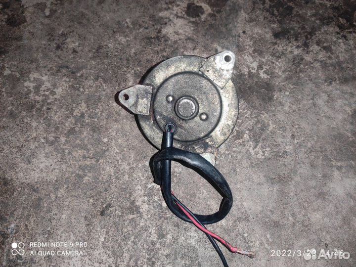 Моторчик вентилятора радиатора Peugeot 406