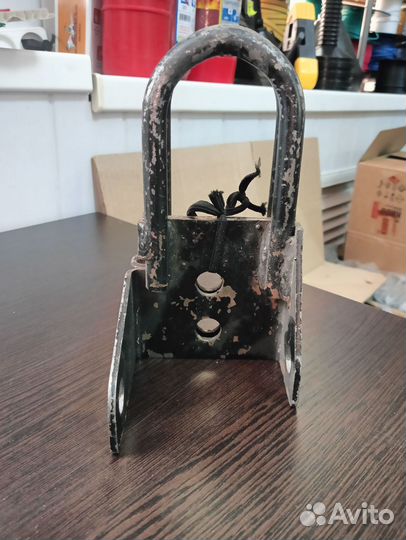 Кронштейн буксирный (пр+ лев) 3302/2217