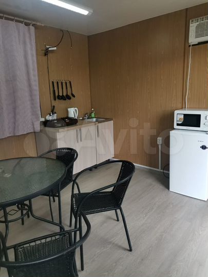 Дом 35 м² на участке 2 сот.