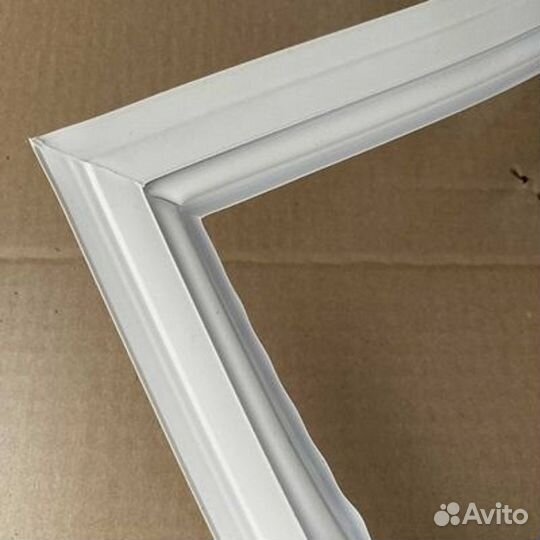 Уплотнитель двери холодильника Stinol, Indesit