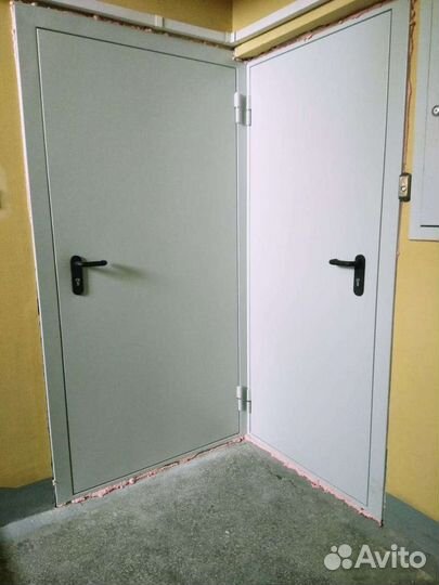 Дверь противопожарная 2050-860 левая
