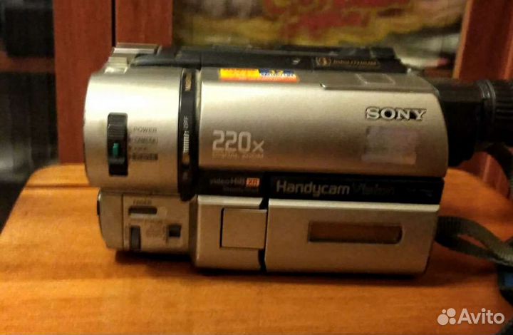 Видеокамера sony handycam